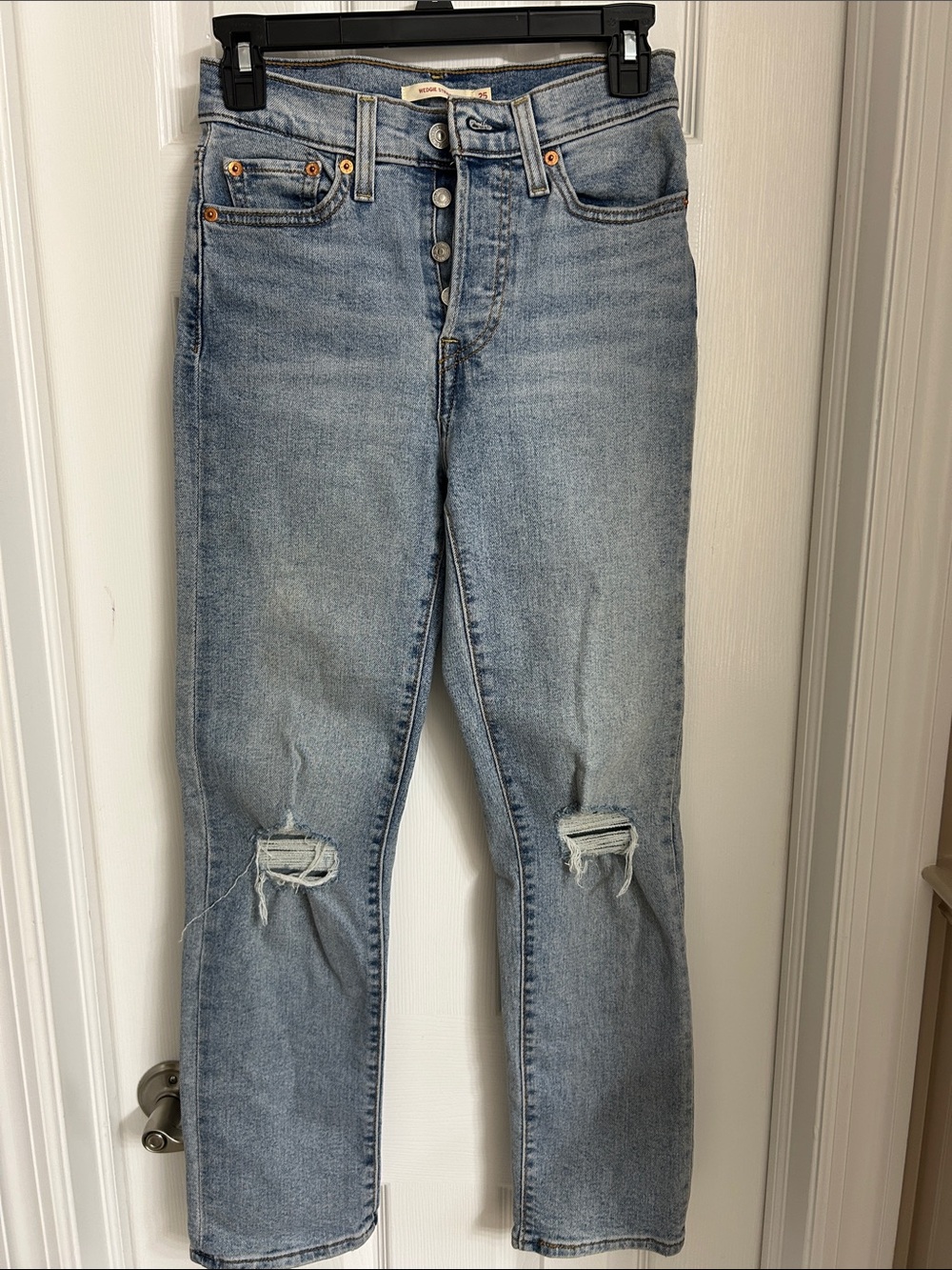 Levis straight jeans